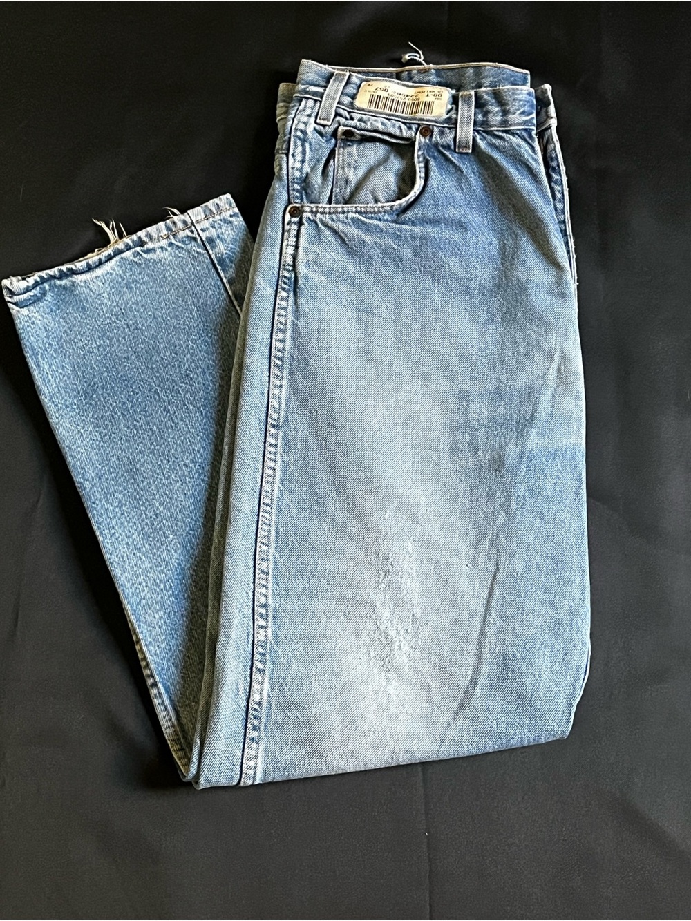 Classic Light Blue Men’s Straight-Leg Jeans